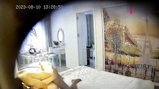 针孔偷拍女技师半小时完成两单
